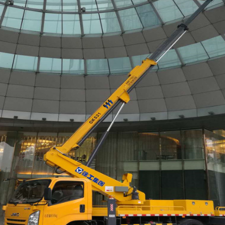 青羊附近高空作业车租赁｜安全设备租赁｜高空安装|工程定制化方案｜亿立达设备租赁